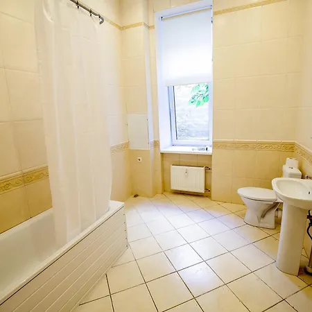 Dzirnavu Downtown In Center *