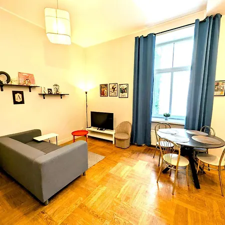 Apartment Dzirnavu Downtown In Center *