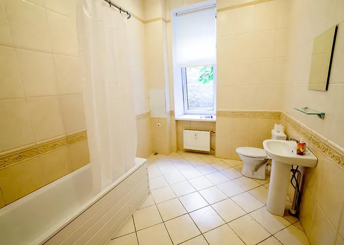 Dzirnavu Downtown In Center *