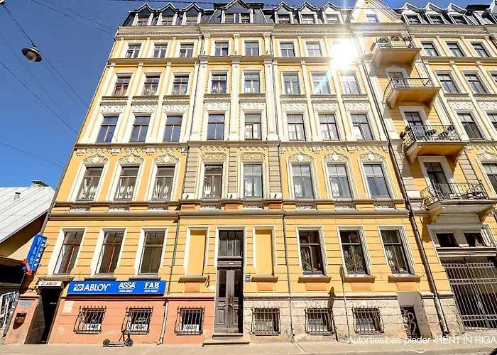 Dzirnavu Downtown In Center