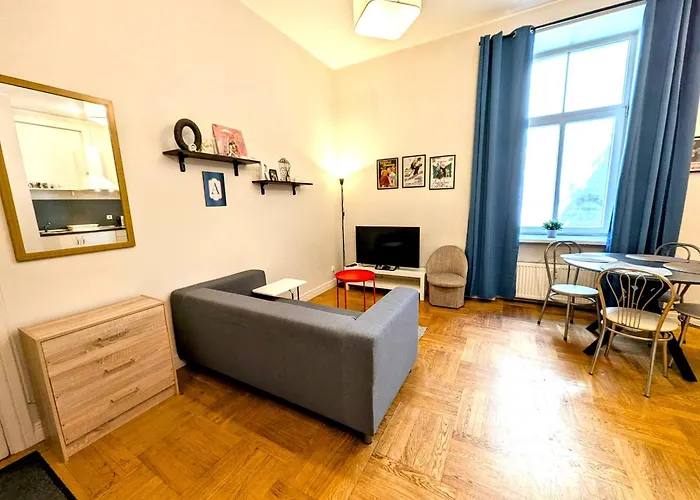 Dzirnavu Downtown In Center 公寓