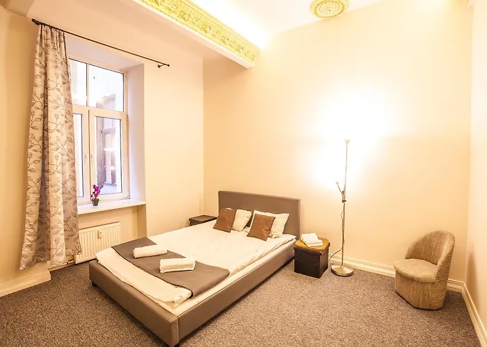 Dzīvoklis Dzirnavu Downtown In Center Riga