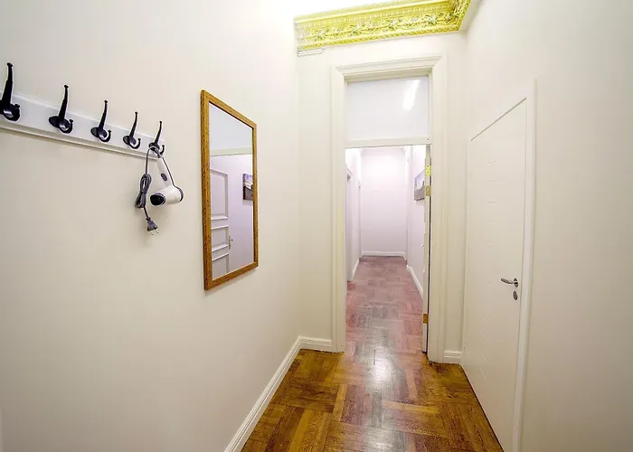 Dzīvoklis Dzirnavu Downtown In Center *