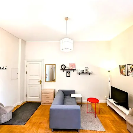 Dzirnavu Downtown In Center